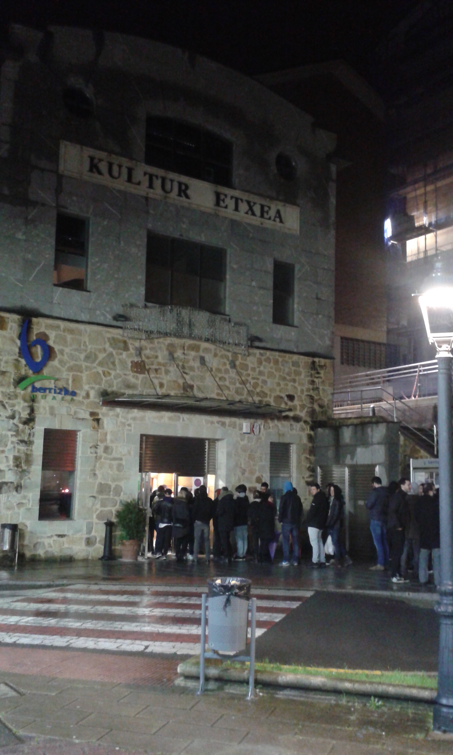 el peor pintor de la historia #edulocomotoro (Copyright 2017)