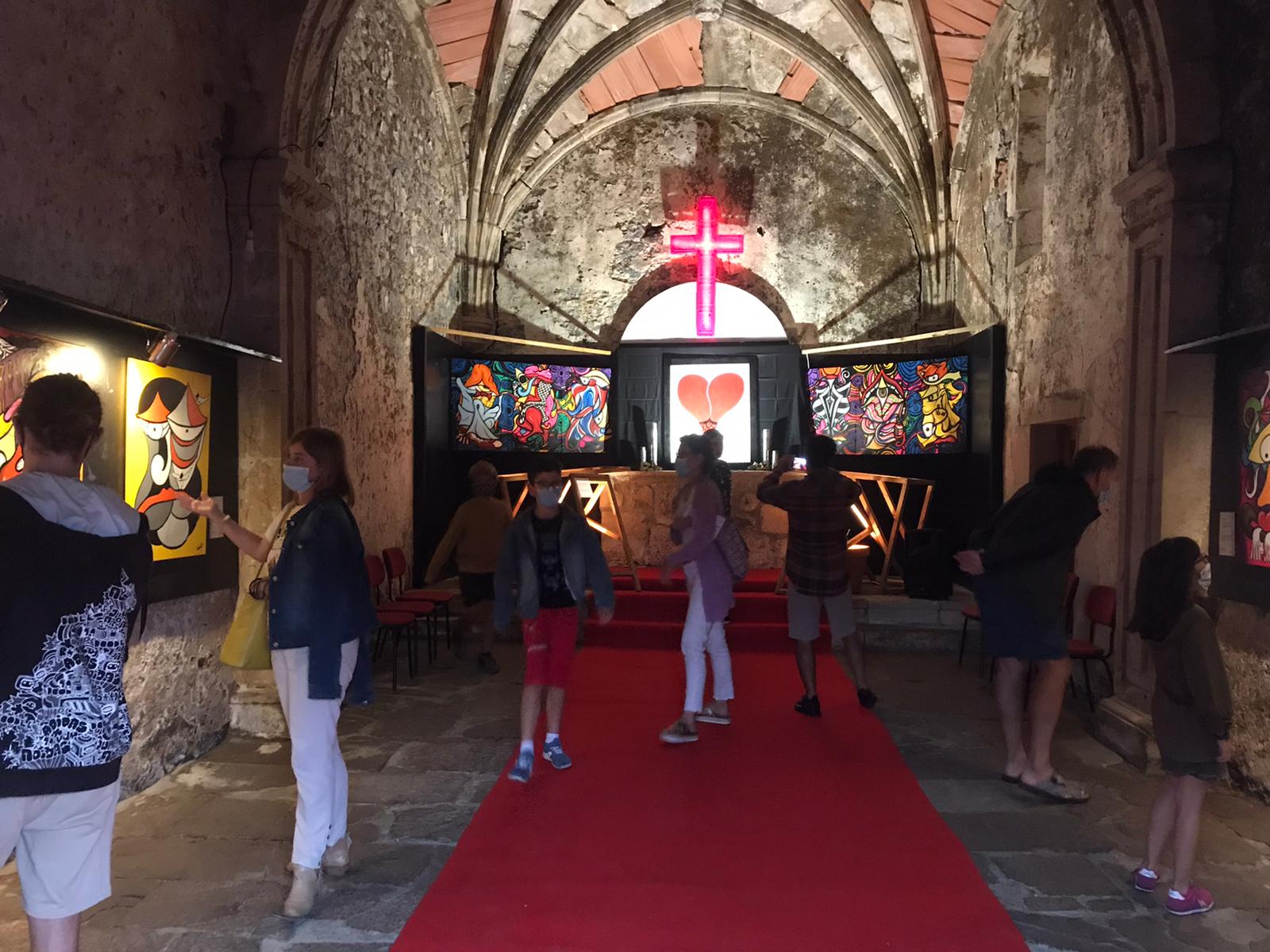 EXPOSICIÓN CURVISMO EDUARDO RONCERO «GOD SAVE THE ART» ESLES DE CAYÓN – CANTABRIA